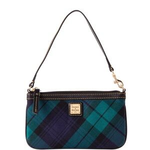NWT  Dooney and Bourke Tartan Navy and Green plaid wristlet